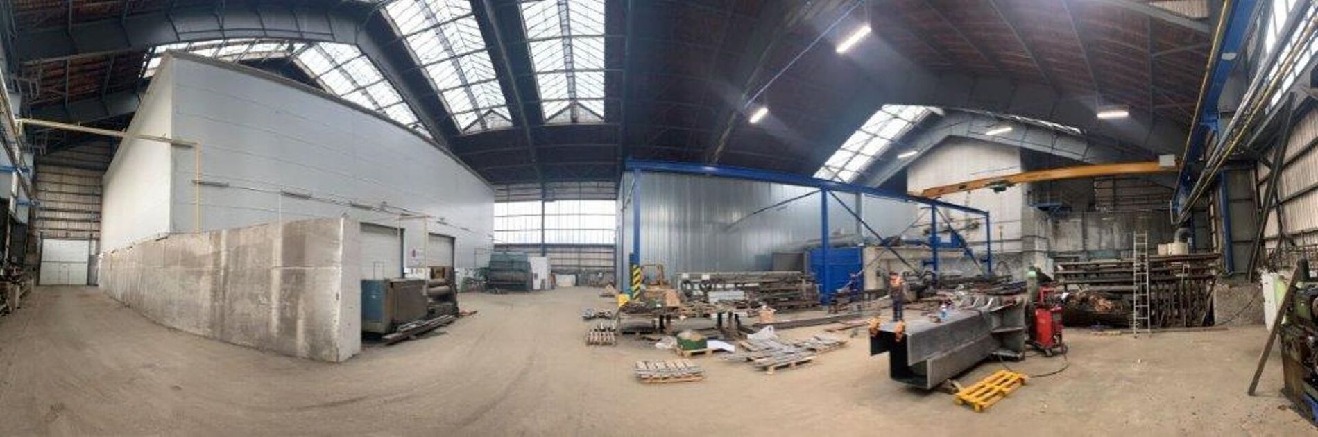 Výrobní a skladovací hala o celkové ploše 2.700 m2, obrázek č. 3