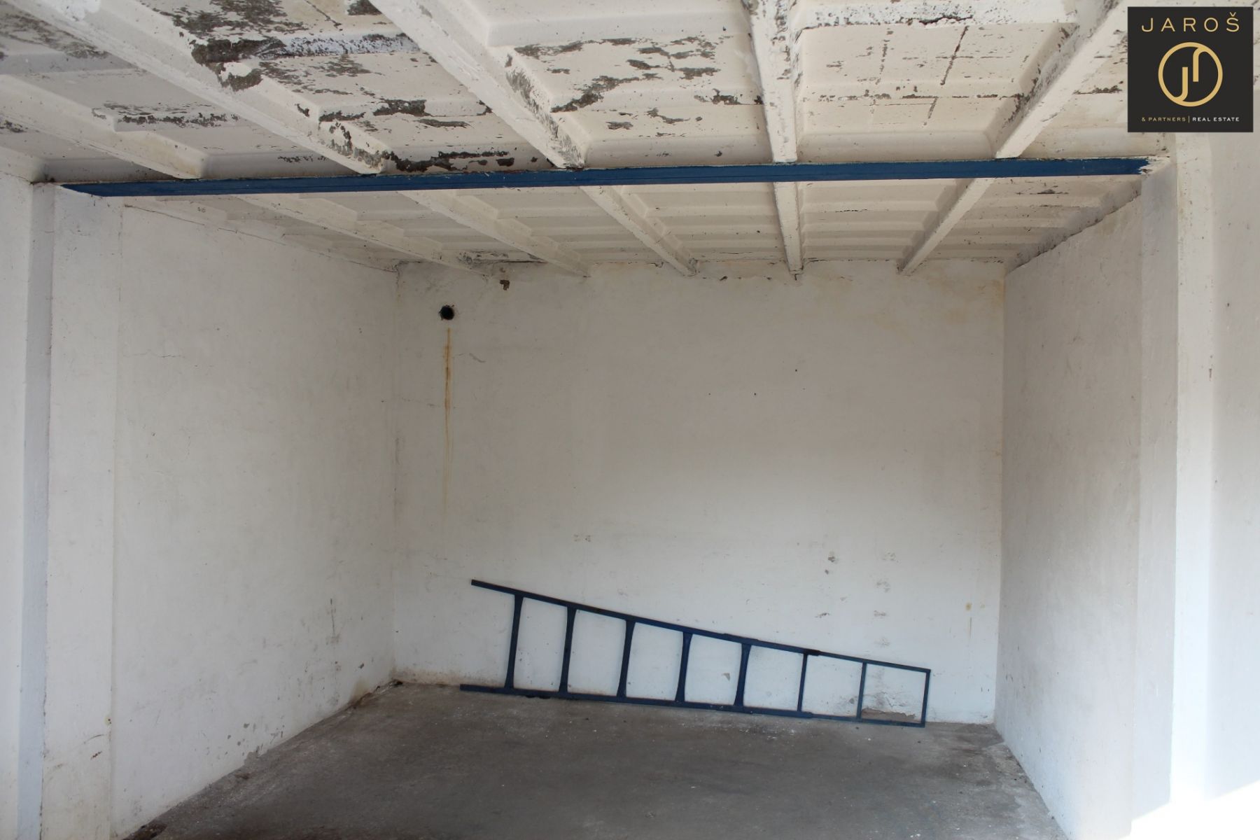 Prodej zděné garáže v OV, 22 m2, Lubenec, okr. Louny., obrázek č. 2