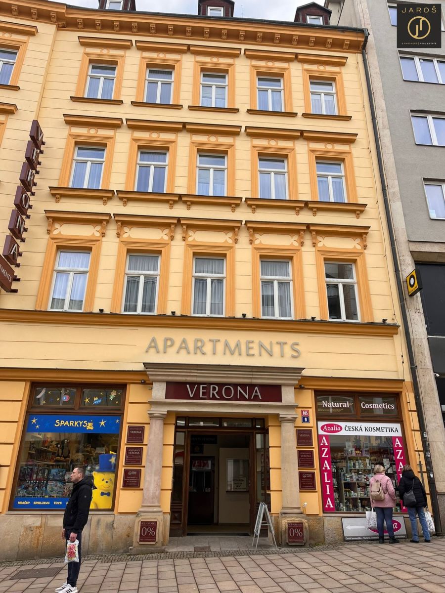 Dlouhodobý pronájem malého komerčního prostoru Karlovy Vary, T.G.Masaryka, obrázek č. 1