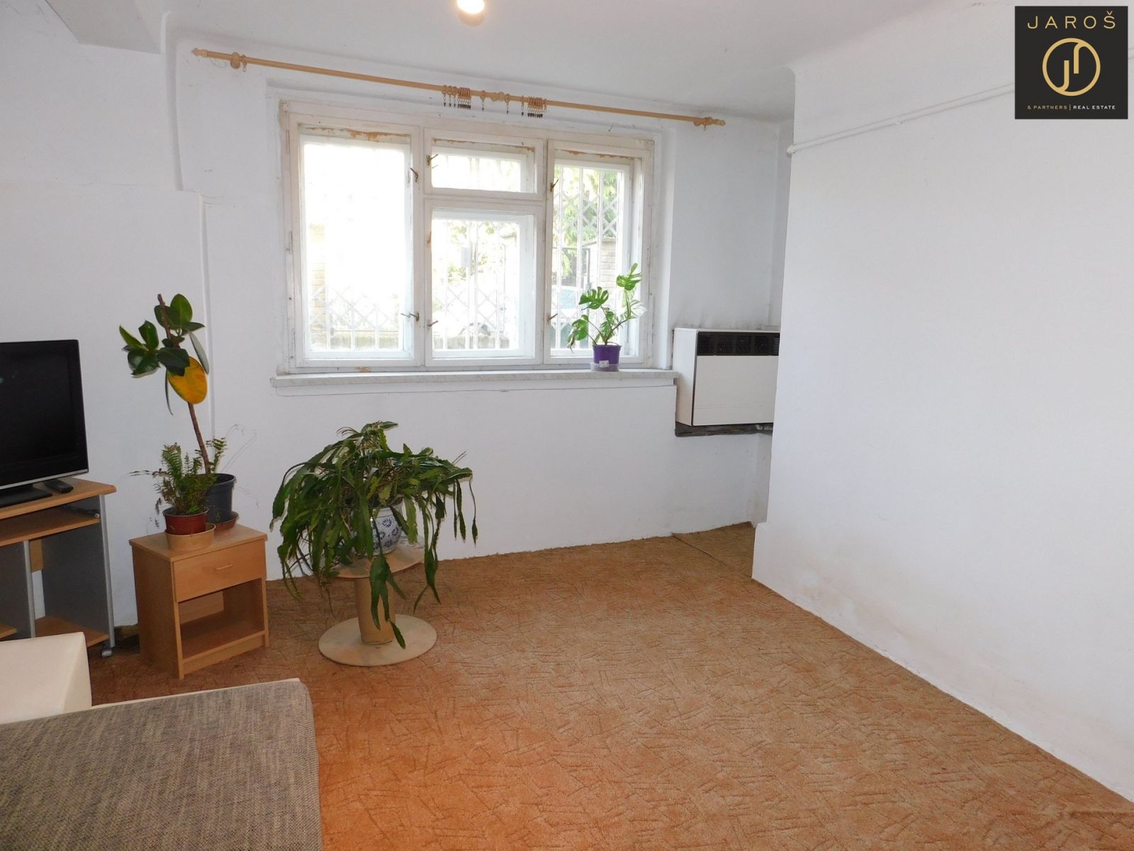 Prodej bytu 1kk vedený jako nebytový prostor - 28.4 m2, Praha 4, Michle, ul. Vnější, obrázek č. 2