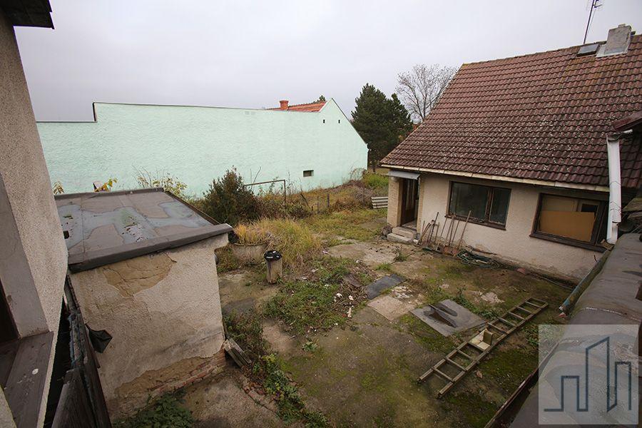 Prodej rodiného domu v obci Polerady u Mostu, obrázek č.6