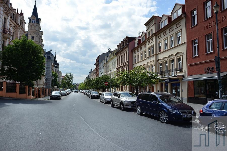 Prodej krásného a prostorného bytu 3+1 na skvělé adrese v Karlových Varech, obrázek č. 2