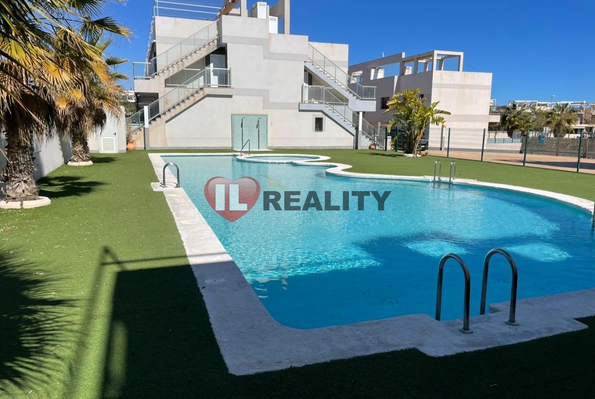 Prodej moderní apartmán 3+kk, bazén, Torre de la Horadada, obrázek č. 1