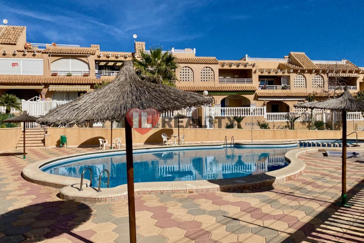 Prodej apartmán v přízemí 2+kk, bazén, Torrevieja, přímo u pláže La Mata , obrázek č. 3