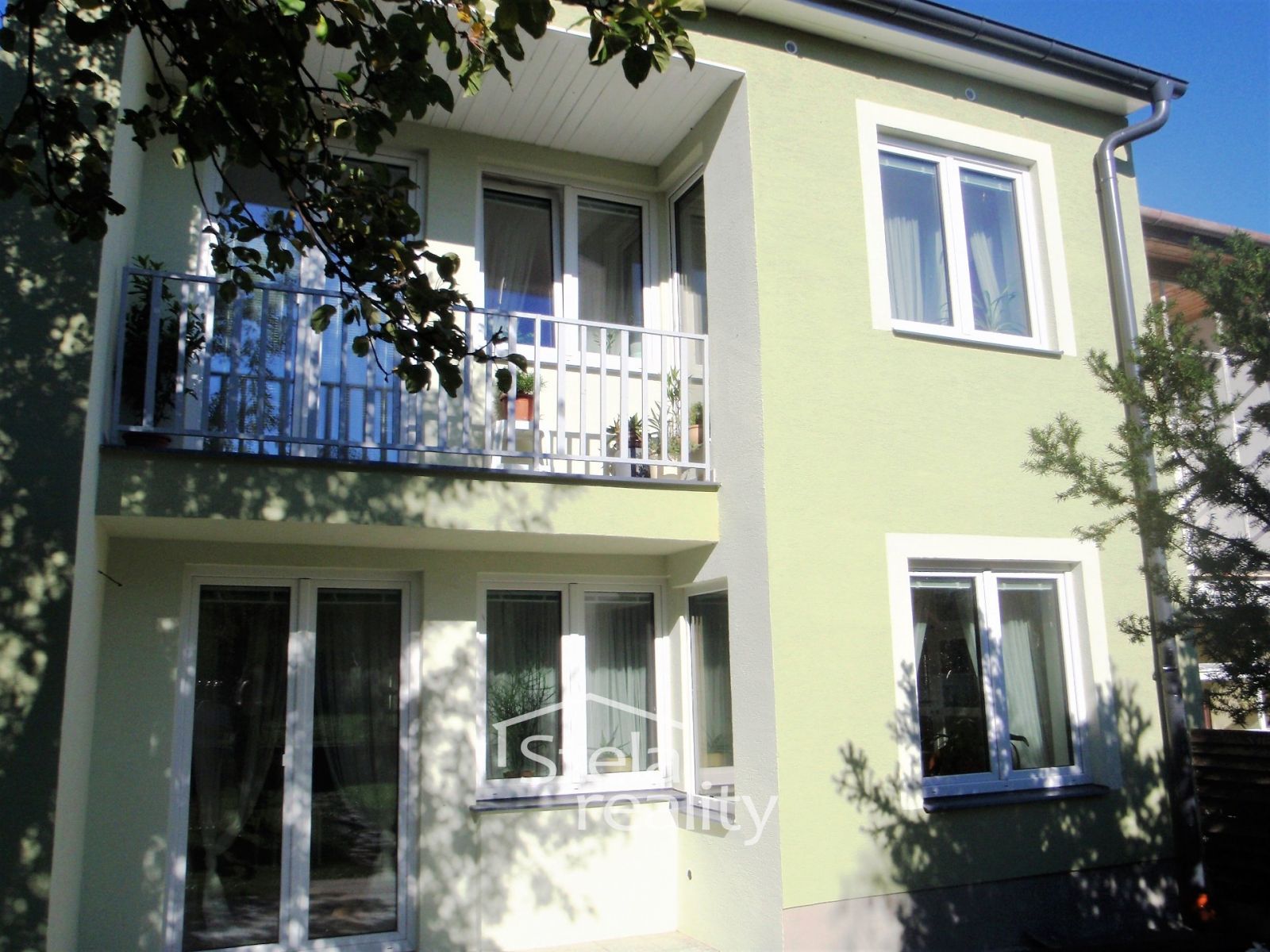 Prodej rodinného domu, 240 m2, ul. Nezvalova,Bruntál, obrázek č. 2