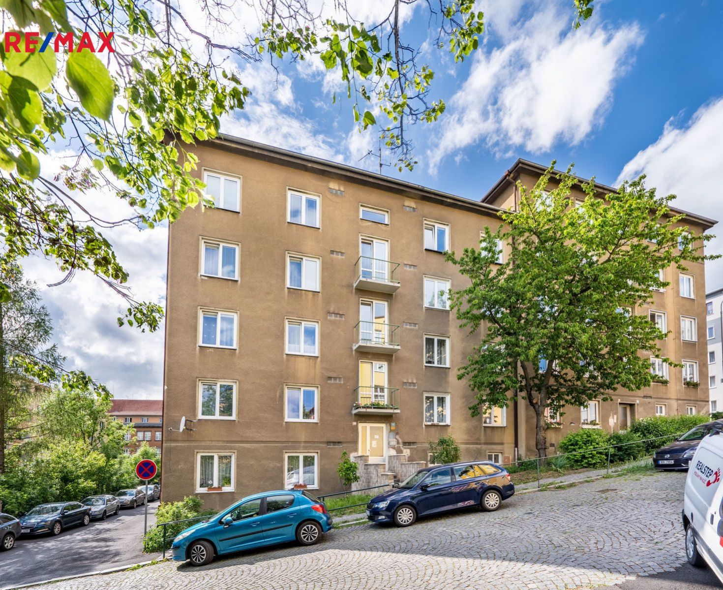 Byt 2+1, 56 m2 na ulici Roháče z Dubé, Karlovy Vary-Rybáře, obrázek č. 1