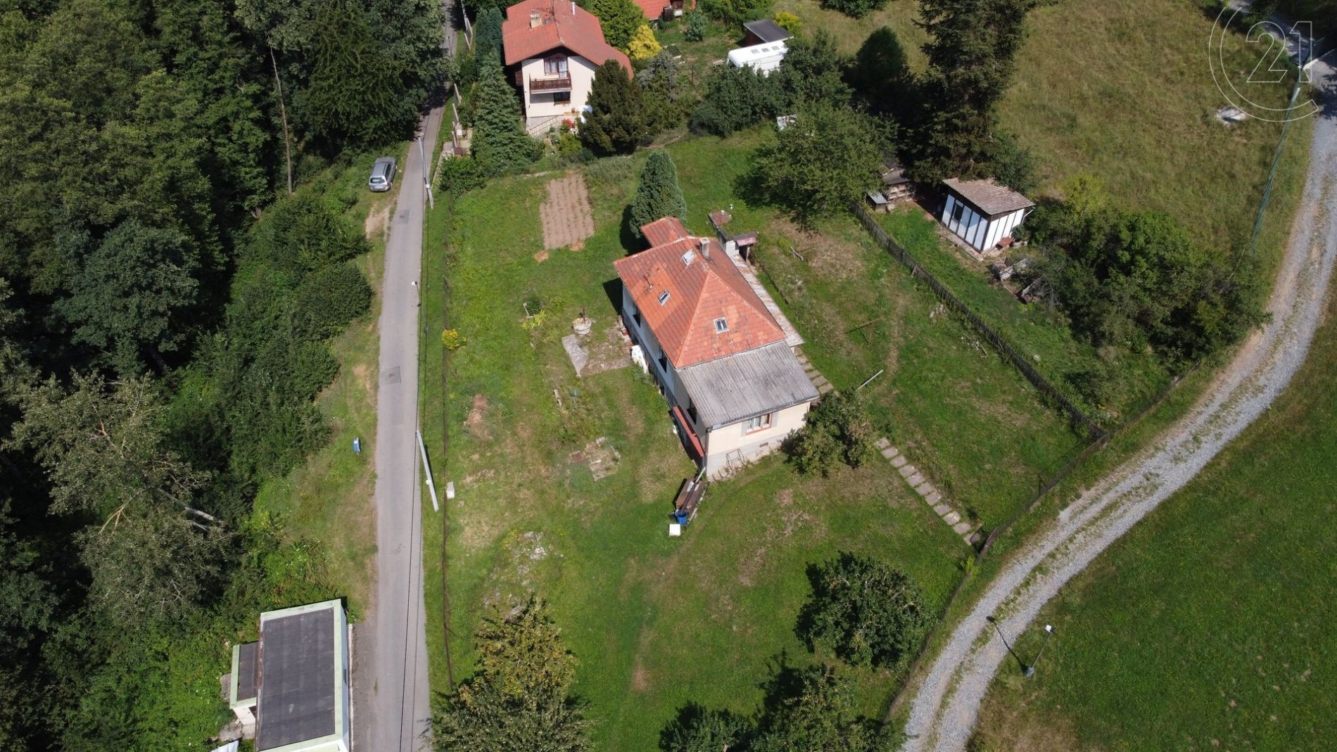 Prodej pozemku 2 100 m2 - Mnichovice - Božkov, obrázek č. 1