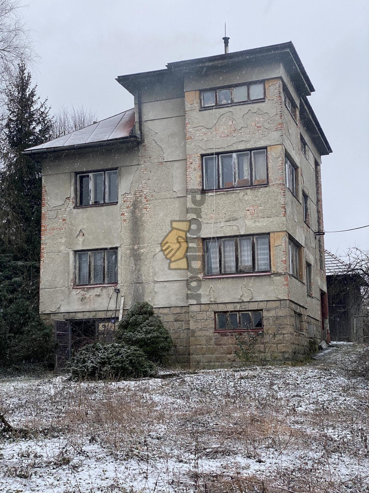 Prodej rodinný dům, CP 1631 m2, obec Hošťálková, okres Vsetín, obrázek č. 1