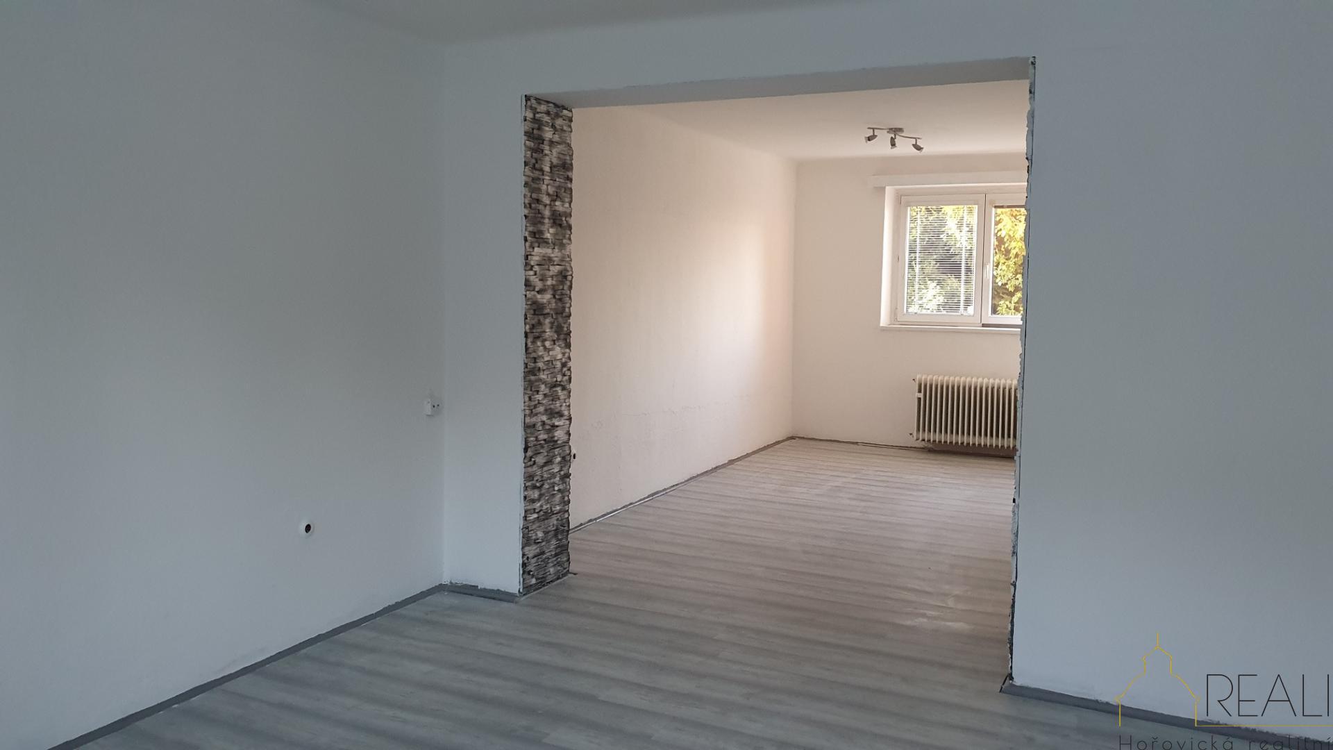 Prodej zděného bytu 4+1 o podlahové ploše 87m2 v Hořovicích, obrázek č. 1