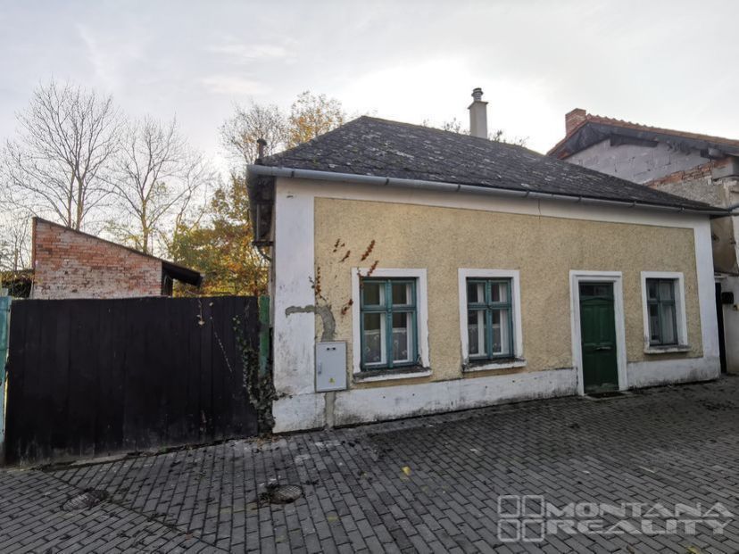 Prodej rodinného domu 2+1 s pozemkem 286 m2 v Náměšti na Hané, obrázek č. 2