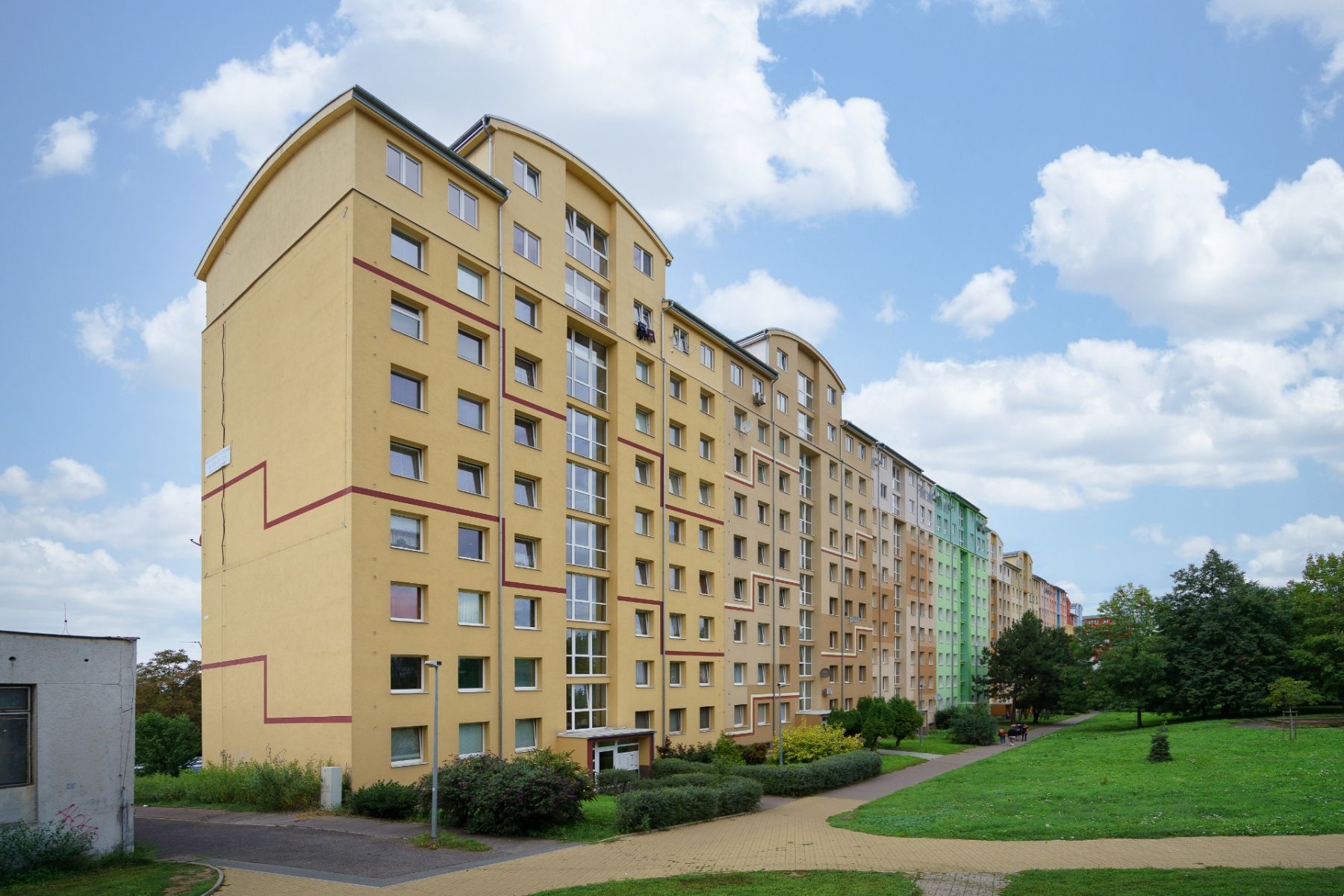 Prodej byty 4+kk, 70m2 s balkonem, Praha 9 - Letňany, ul. Tupolevova, obrázek č. 1