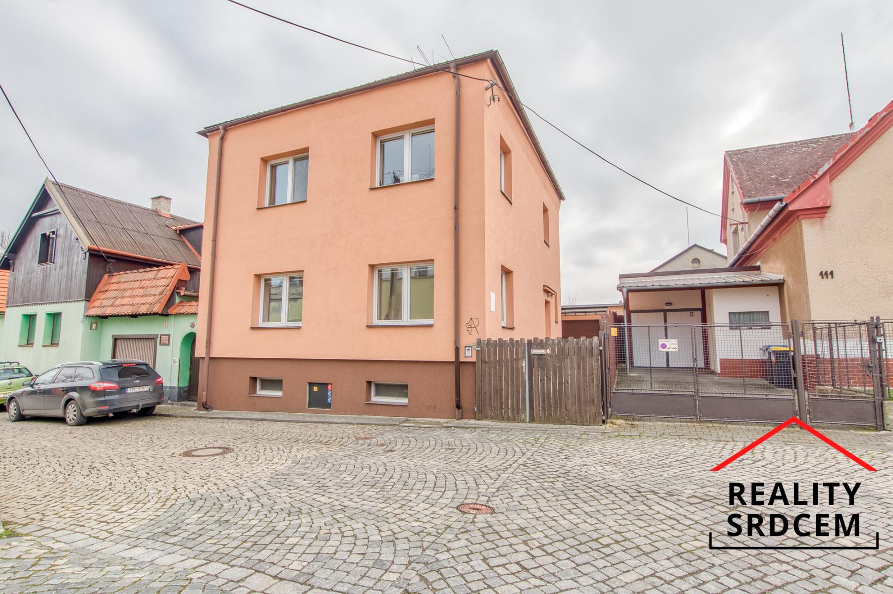 Pronájem bytu 2+1 v RD, 65 m2 + zastřešená terasa a jídelna, Komenského, Klimkovice, obrázek č. 3