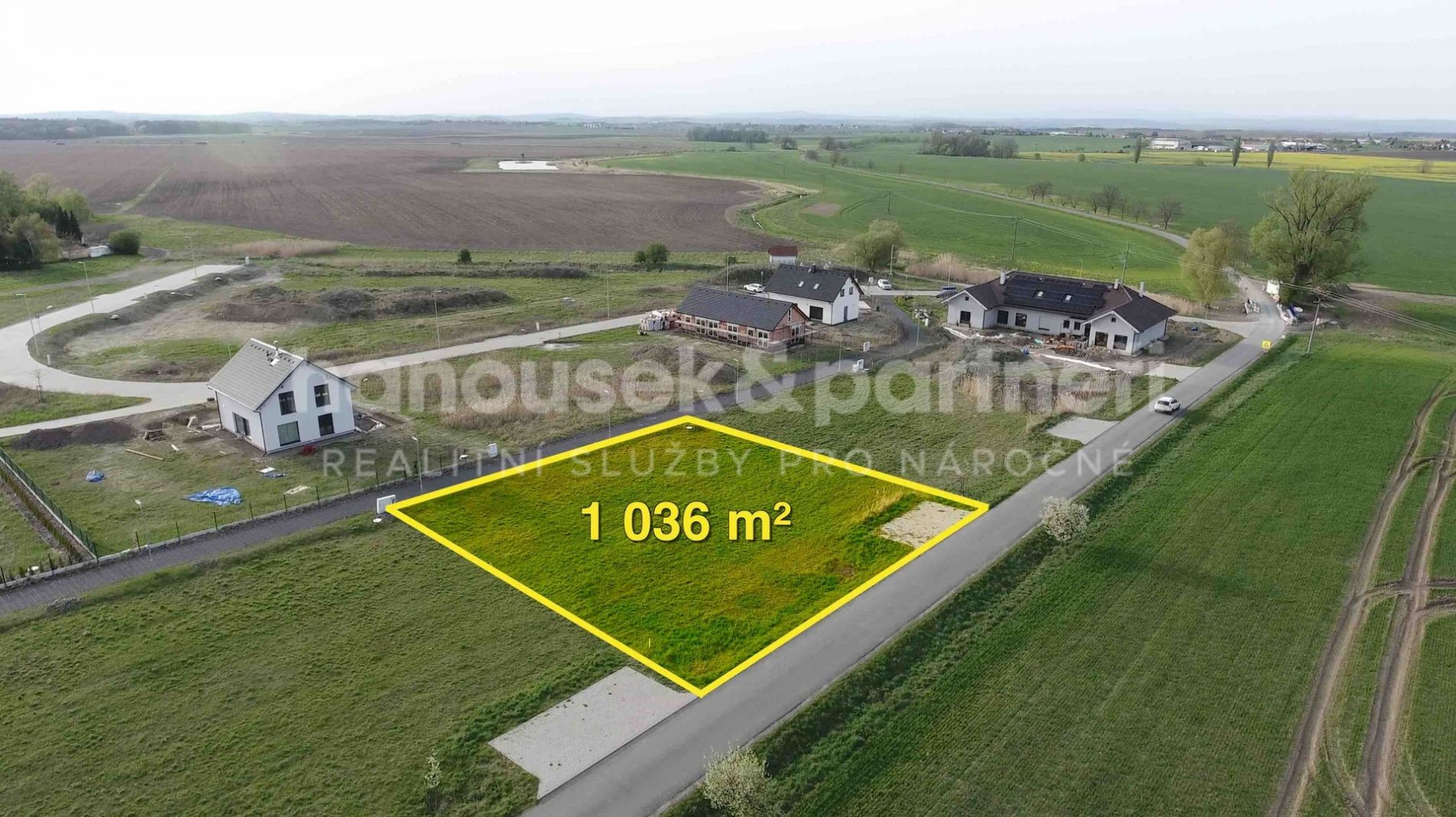 Prodej pozemky pro bydlení, 1 036 m2 - Divec, obrázek č. 1