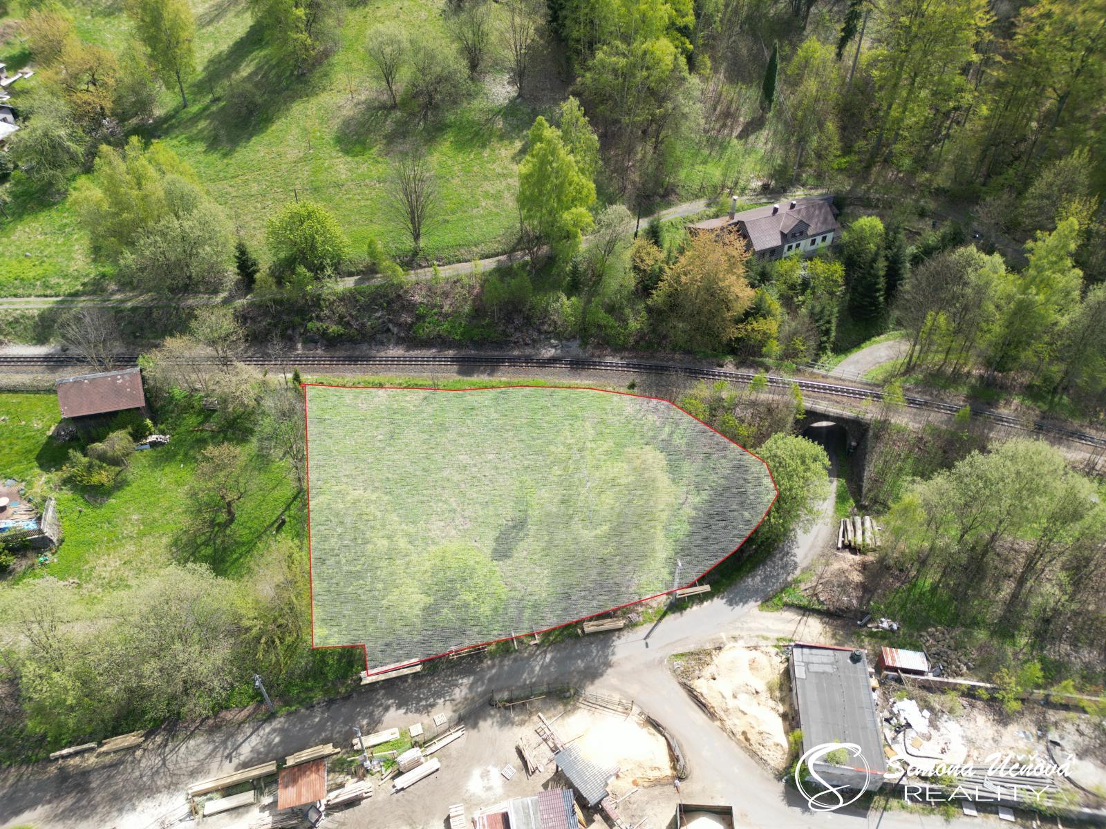 Prodej pozemku o celkové výměře 1.237 m2 v Desné v Jizerských horách , obrázek č. 2