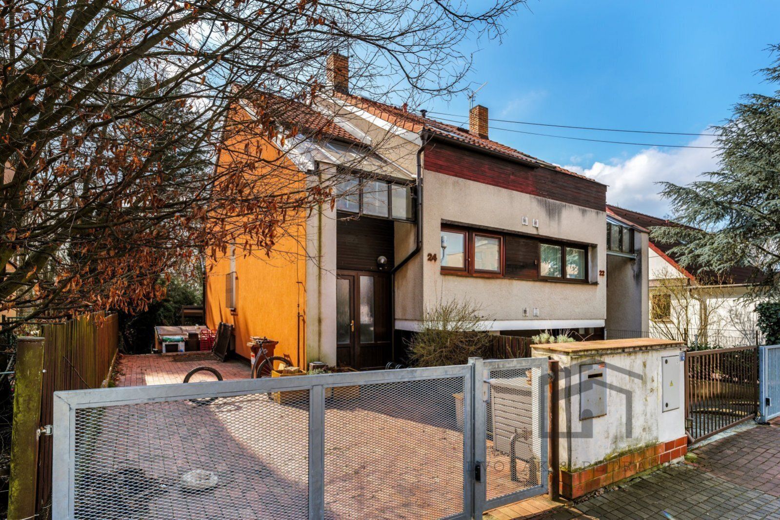Prodej rodinného domu 5+kk, 165m s garáží, Praha - Hodkovičky, obrázek č. 1