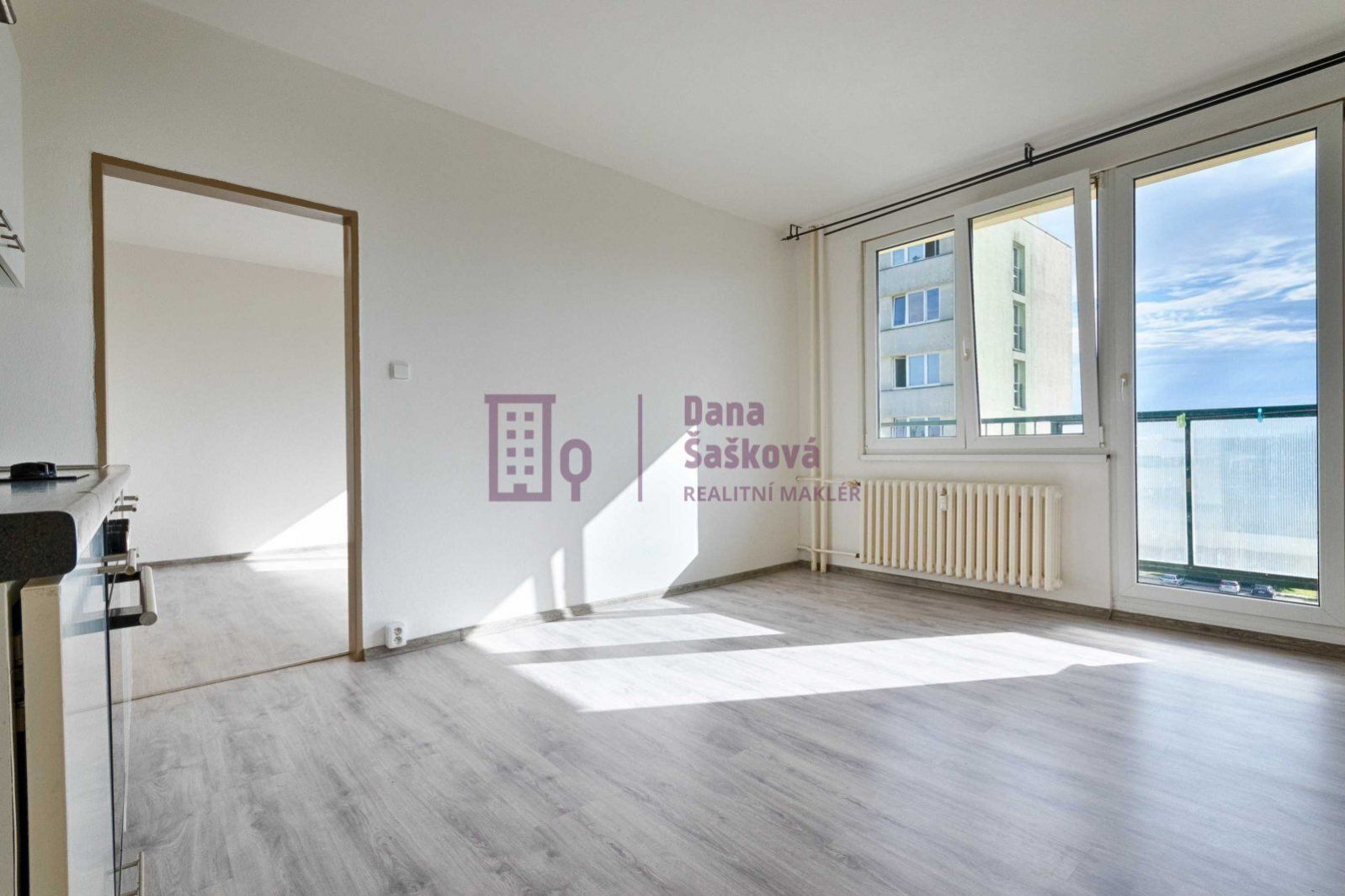 Pronájem, byt 3+kk, 53 m2 se dvěma balkony, Jindřichův Hradec, sídl. Vajgar, obrázek č. 2