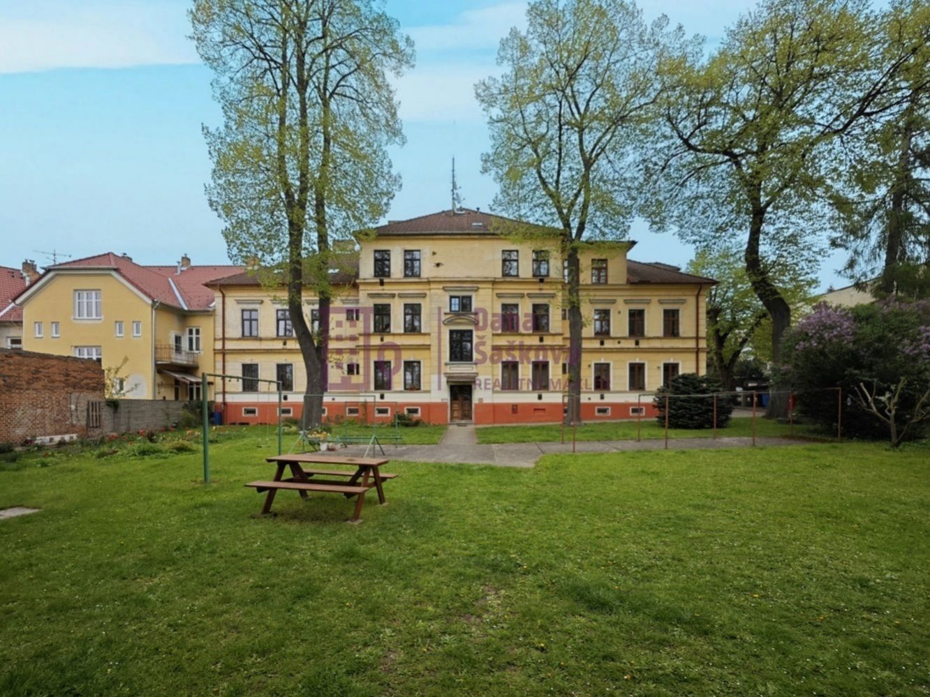 Prodej, byt 3+kk se zahradou, Jindřichův Hradec, ul. Třebického, obrázek č. 1