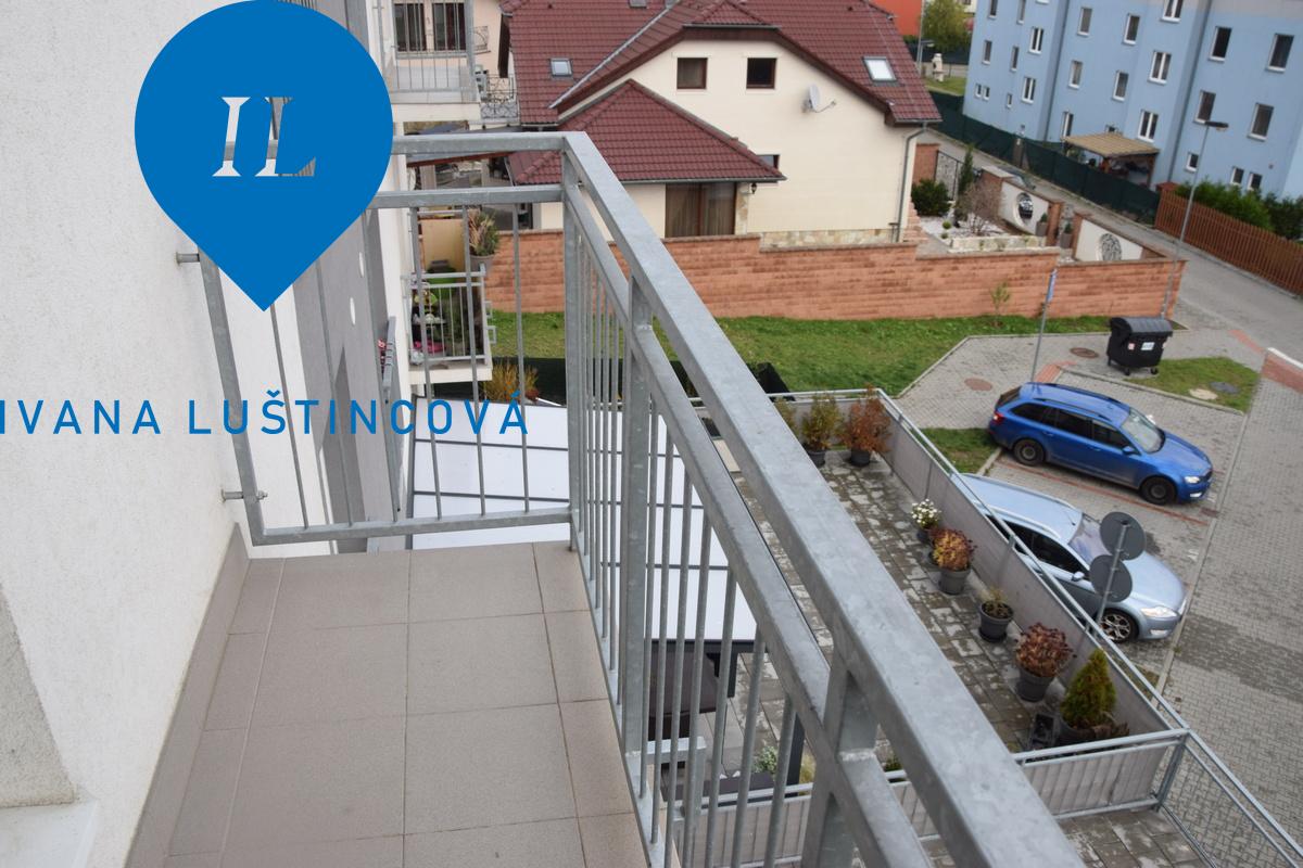 Prostorný byt 1+kk s balkonem, sklepní kójí a parkovacím stáním, Markupova ulice, Horní Počernice, obrázek č. 3
