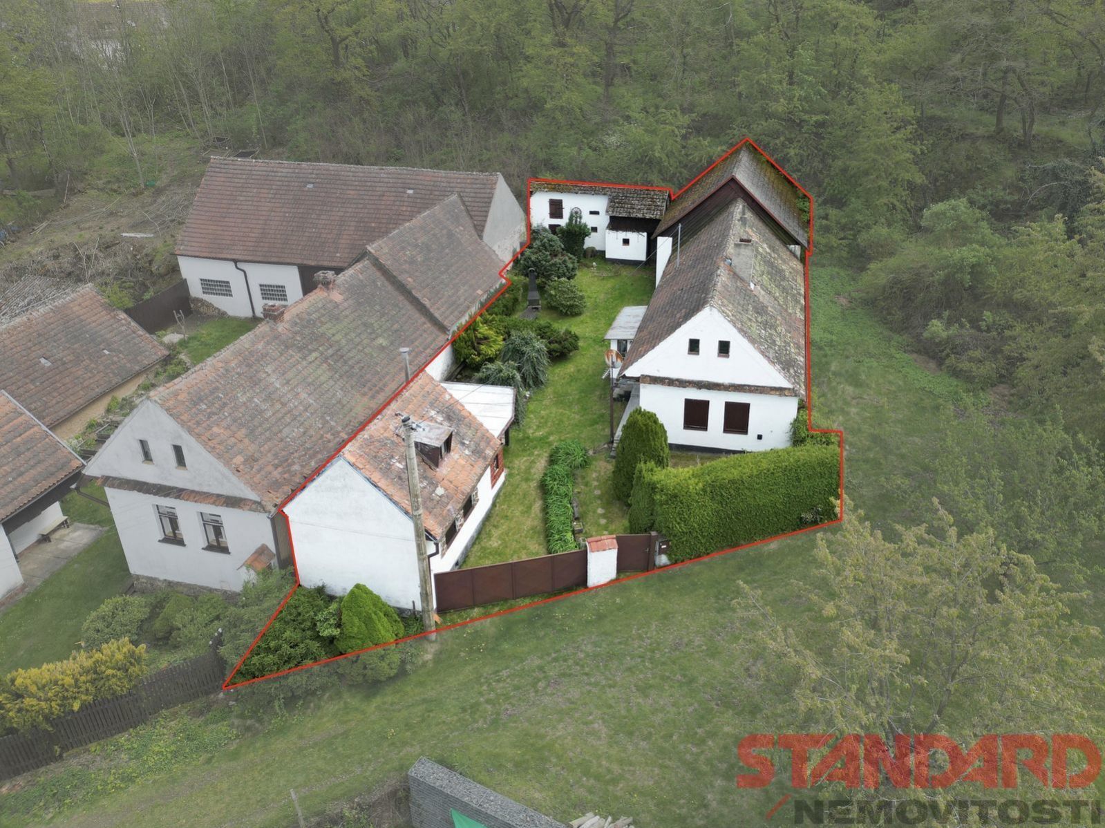 Prodej rodinného domu 135 m2 s vlastním pozemkem 502, obec Lužany-Dlouhá Louka, okres Plzeň-jih, obrázek č. 1