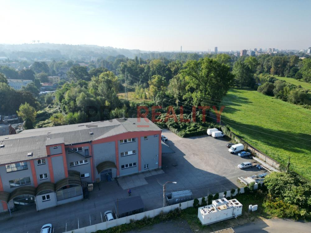 Pronájem prostor pro skladování, výrobu a logistiku včetně kanceláří 3 415m2 Ostrava Hrušov, obrázek č. 2