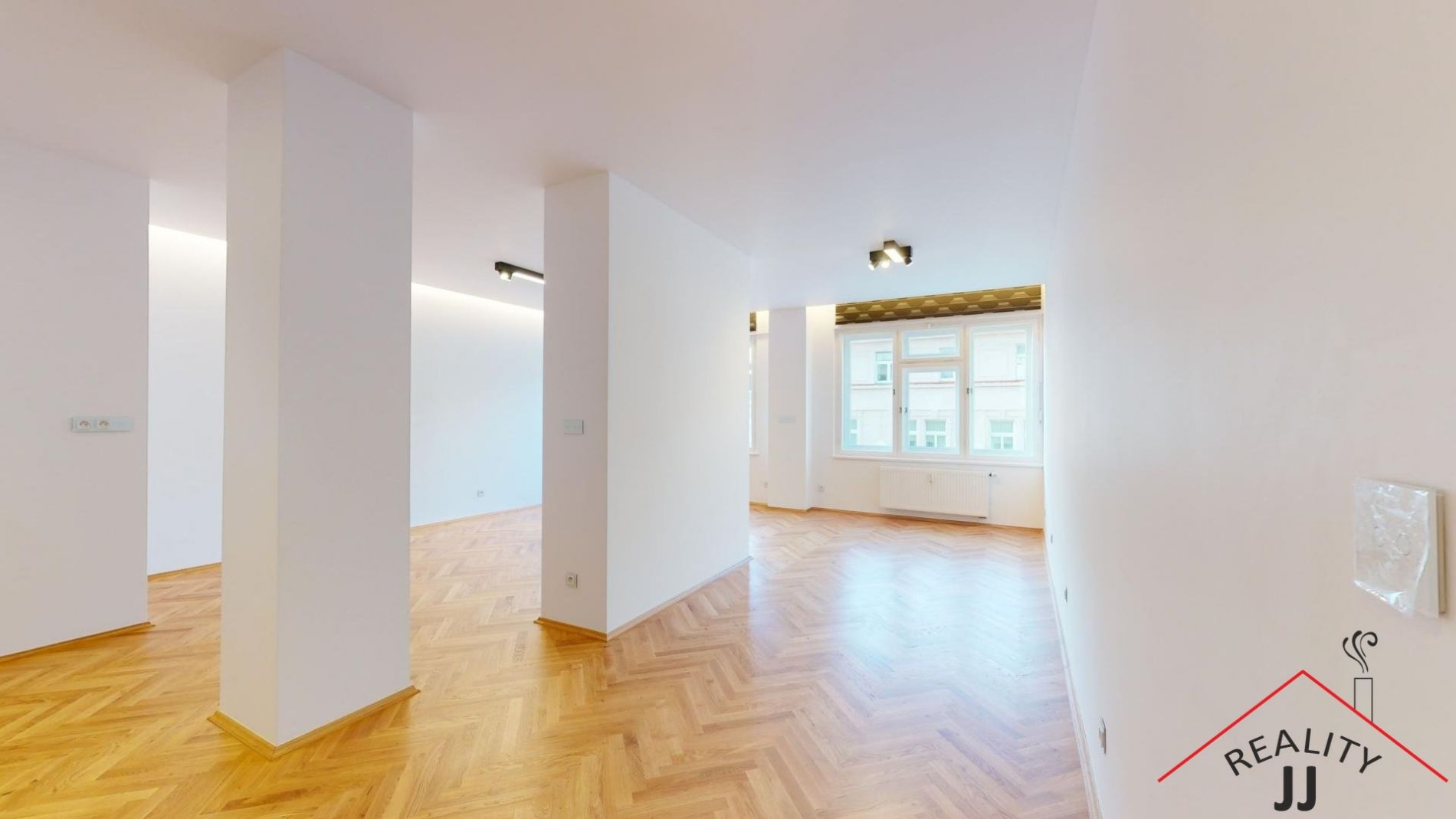 Prodej bytu 1+kk, 50 m2 - Praha - Vinohrady, obrázek č. 1