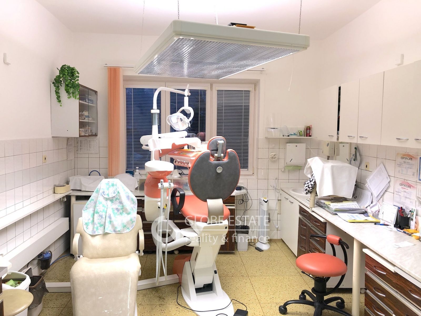 Pronájem zubní ordinace 55 m2 v centru Říčan, obrázek č. 1