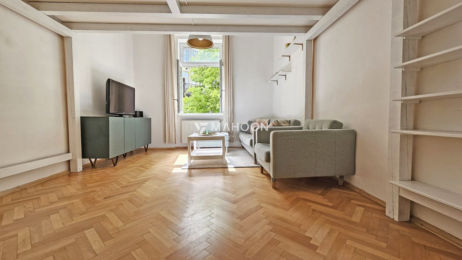 Prodej bytu 2+1 | 50 m2 (9 m2 vestavěné patro a 6 m2 sklep) kousek od Stromovky a Letenských sadů, obrázek č. 3