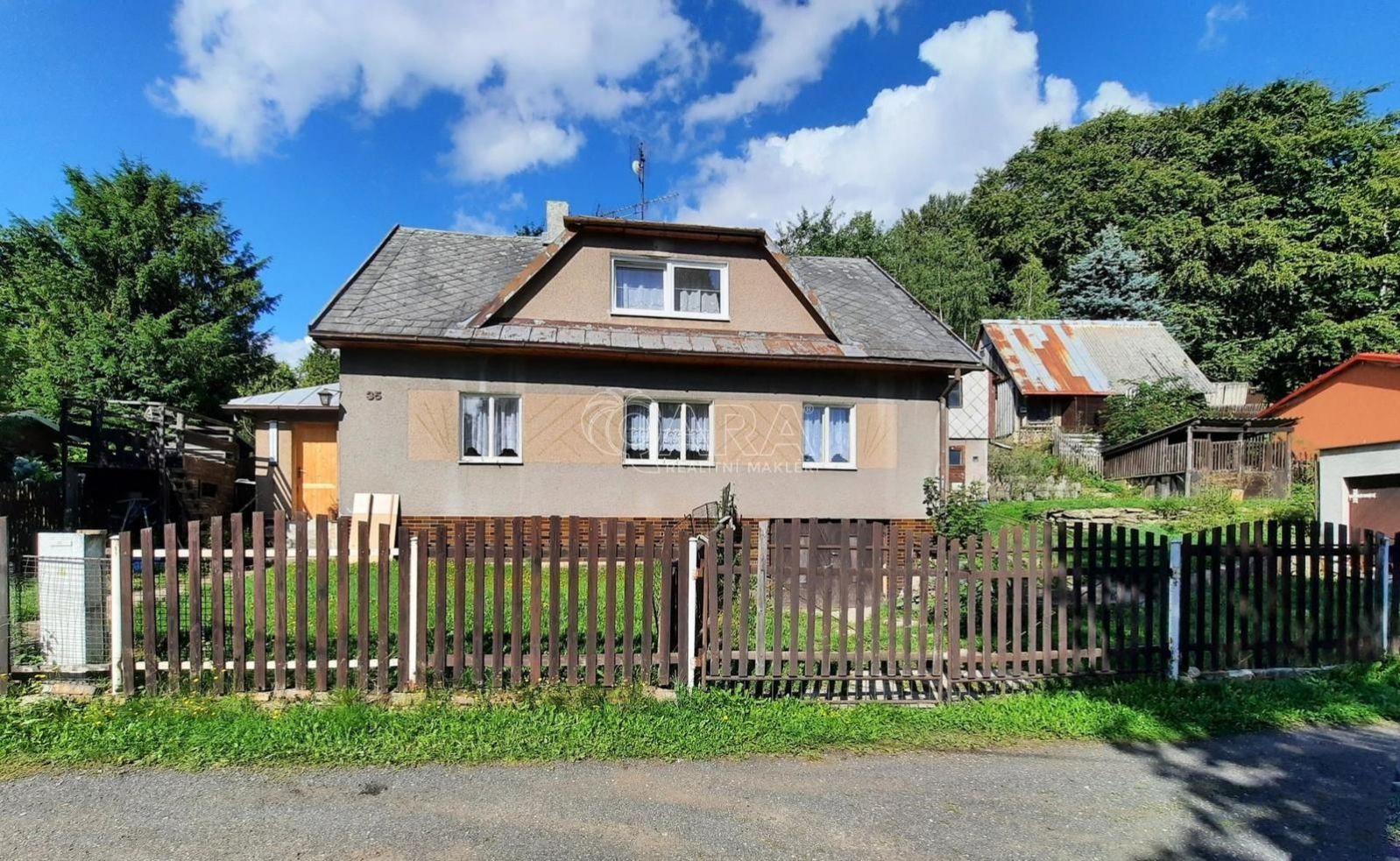 Prodej rodinného domu Pyšná, okr. Chomutov, obrázek č. 2