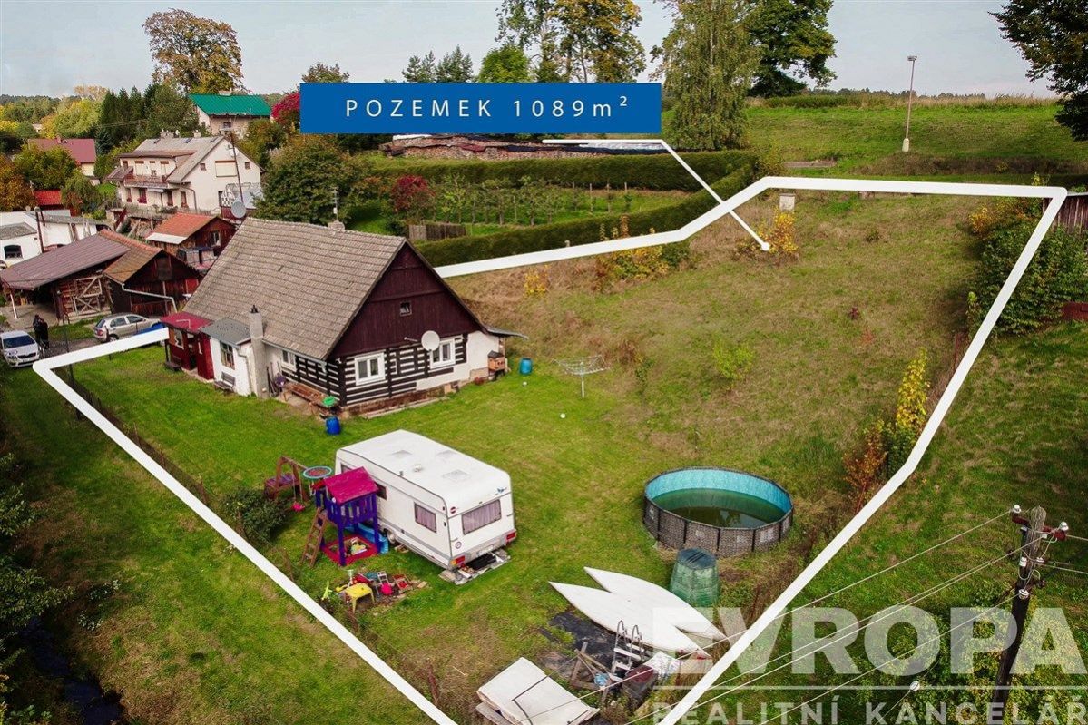 Prodej rodinného domku 3+kk stojícím na pozemku o rozloze 1089m2 v Dolní Brusnici, obrázek č. 1