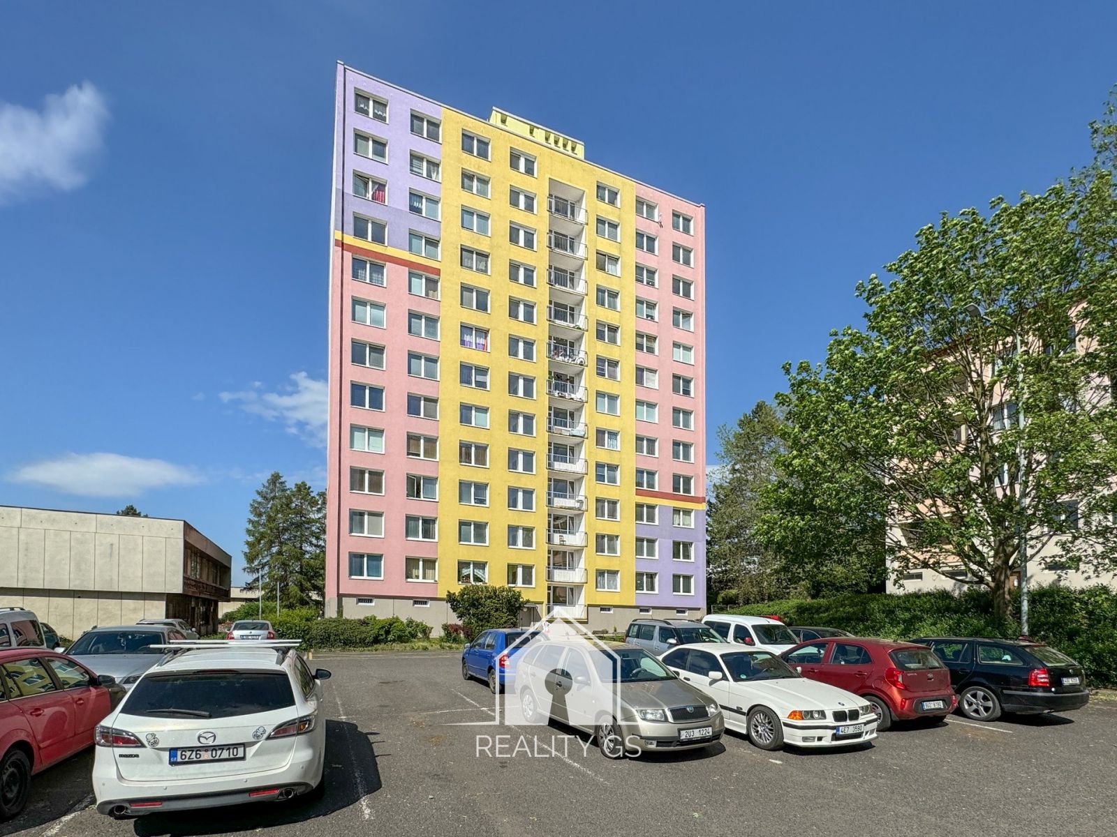 Prodej byty 2+kk, 42 m2 - Ústí nad Labem - Krásné Březno, ul. Rozcestí, obrázek č. 1