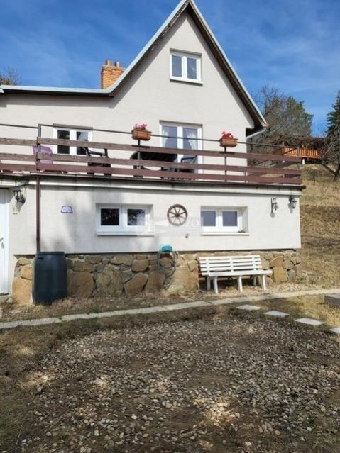 Prodej částečně cihlové, zateplené rekreační chaty 3+1 s terasou a vlastním pozemkem v obci Želešice, obrázek č. 1