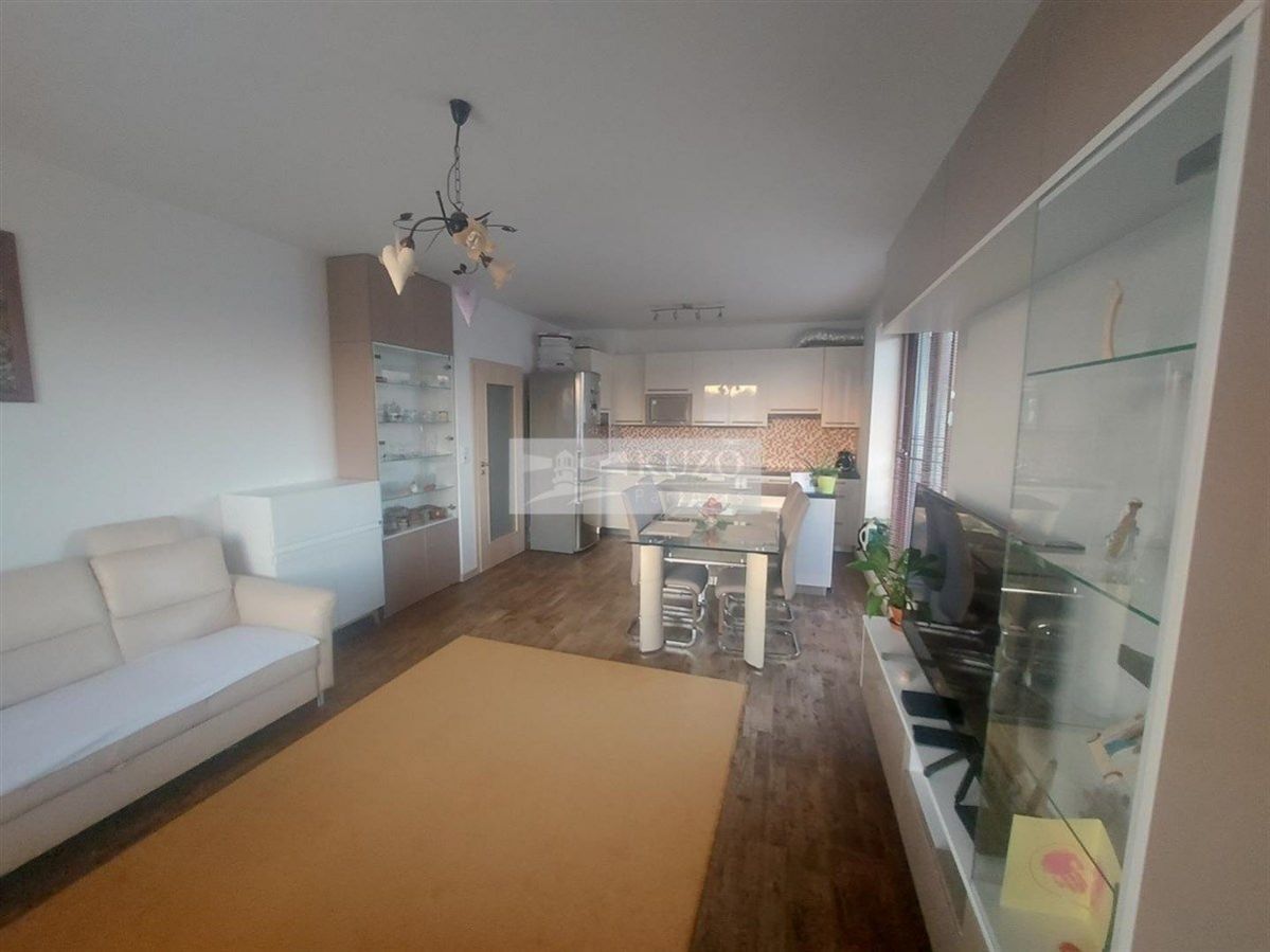 Prodej bytu 3+kk, 82,7 m2, Dragounská, Štěrboholy, obrázek č. 1