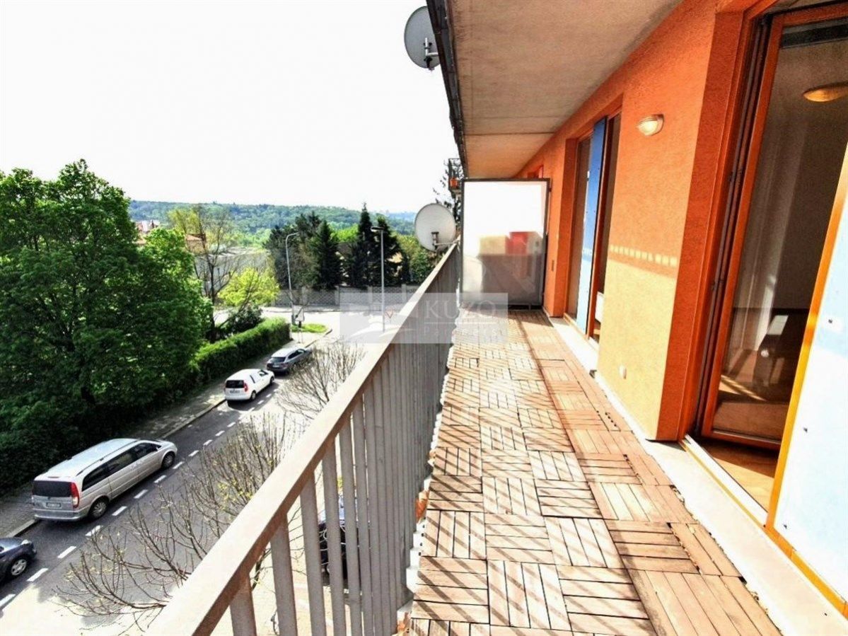 Prodej bytu - 3+1, 110 m2 vč. terasy, sklepu + garáž. stání, Praha 4 - Michle, ulice Krumlovská, obrázek č. 2