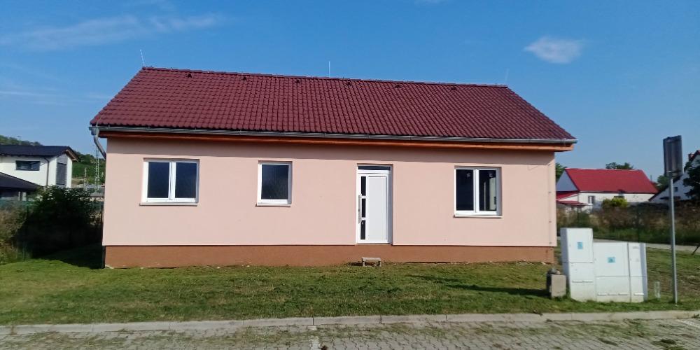 Novostavba Rodinného domu 3+kk, se zahradou 470 m2 v obci Žalhostice - Litoměřice