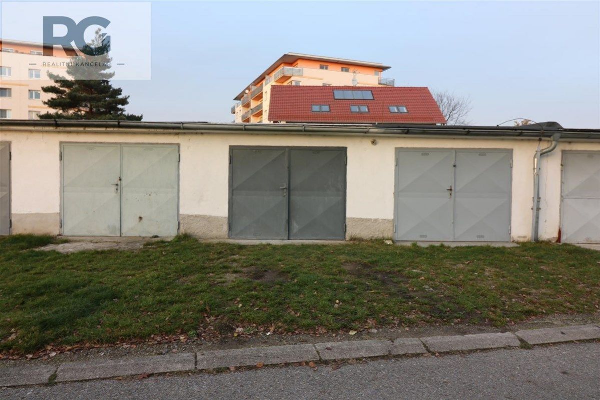 Prodej garáže 20 m2, Topělecká, Písek, obrázek č. 1