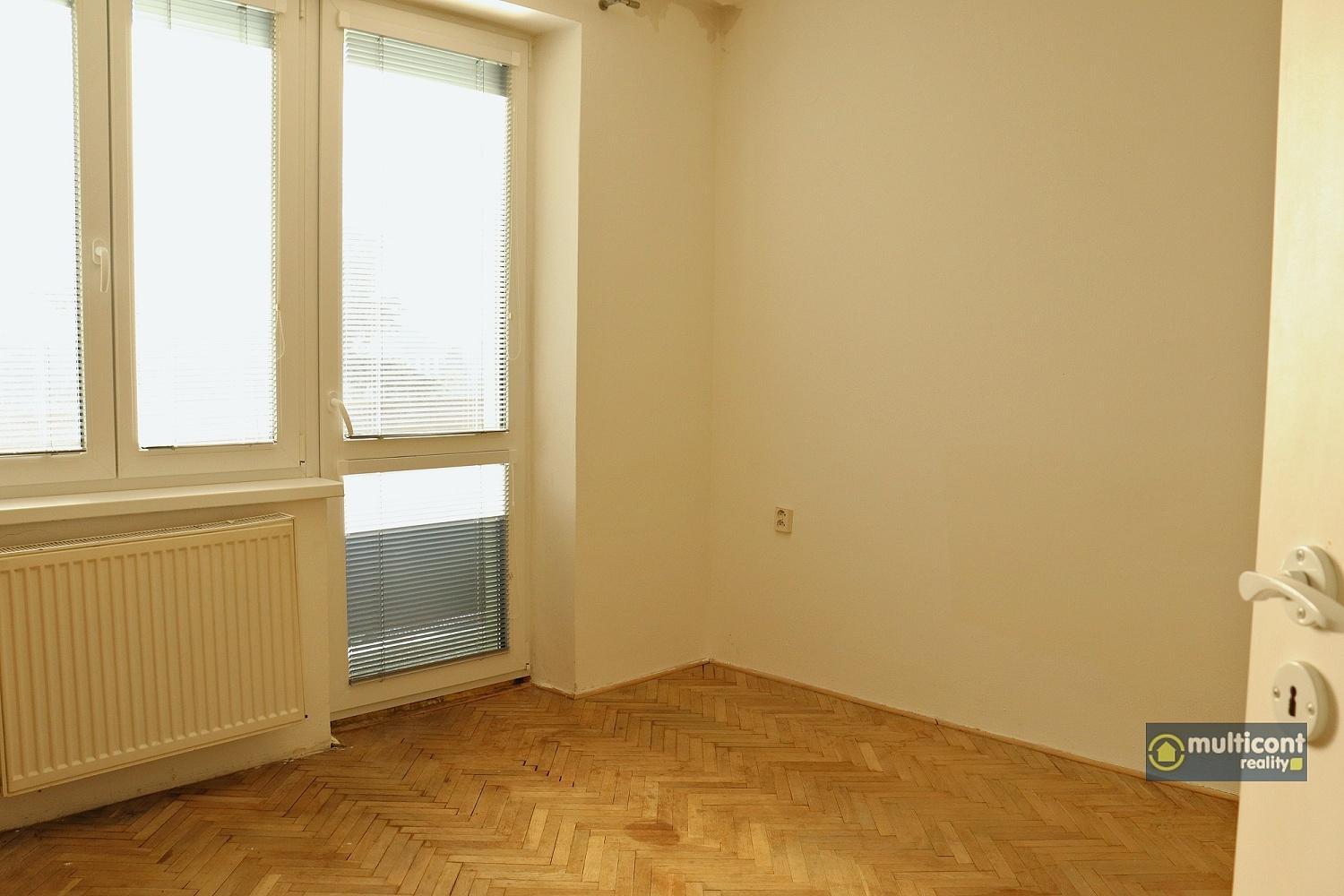 Prodej zděného bytu 3+1 v Rousínově-osobní vlastnictví, 74 m2, lodžie, obrázek č. 3
