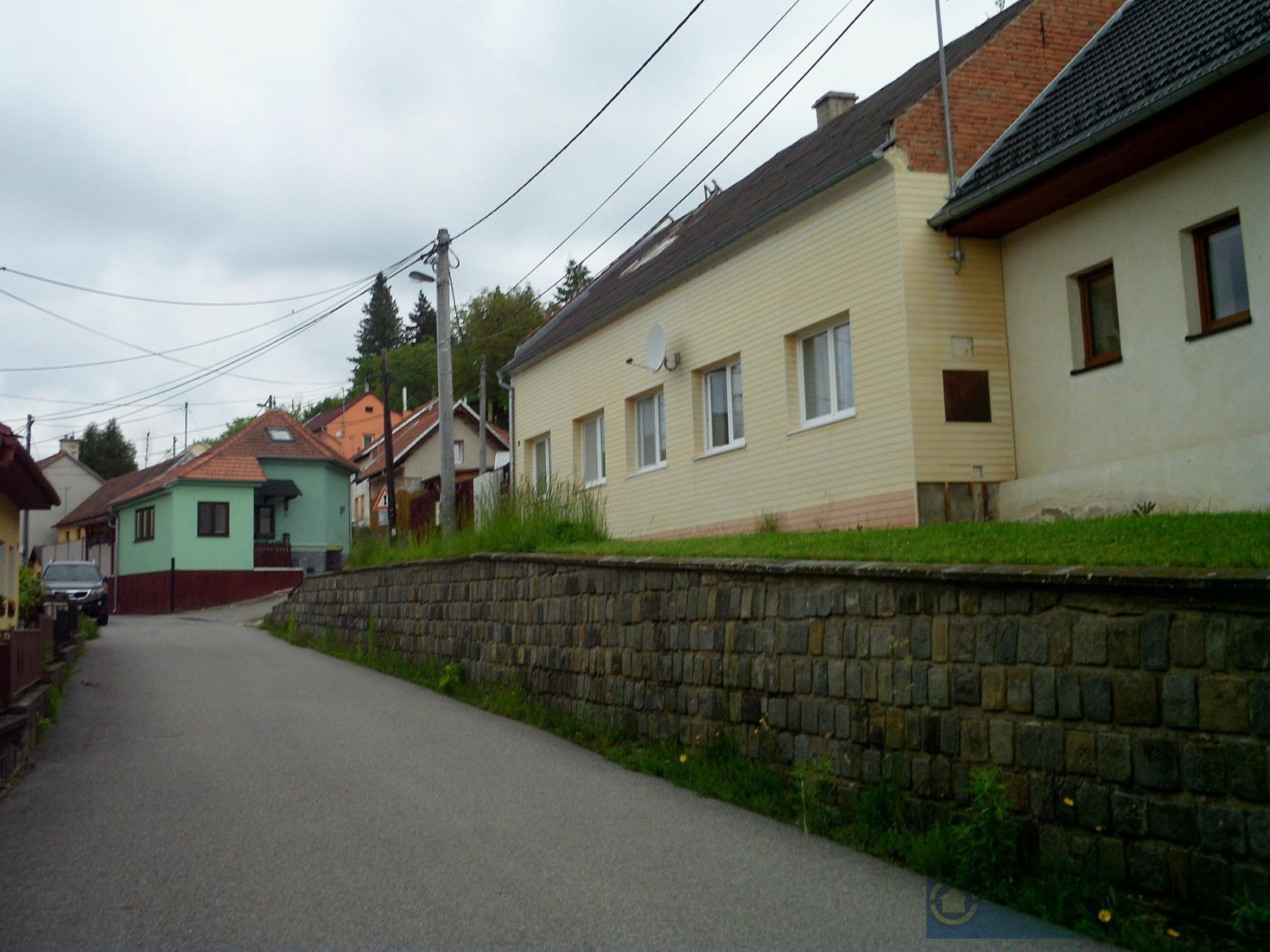 Prodej domu se stavební parcelou v Opatovicích, obrázek č. 3