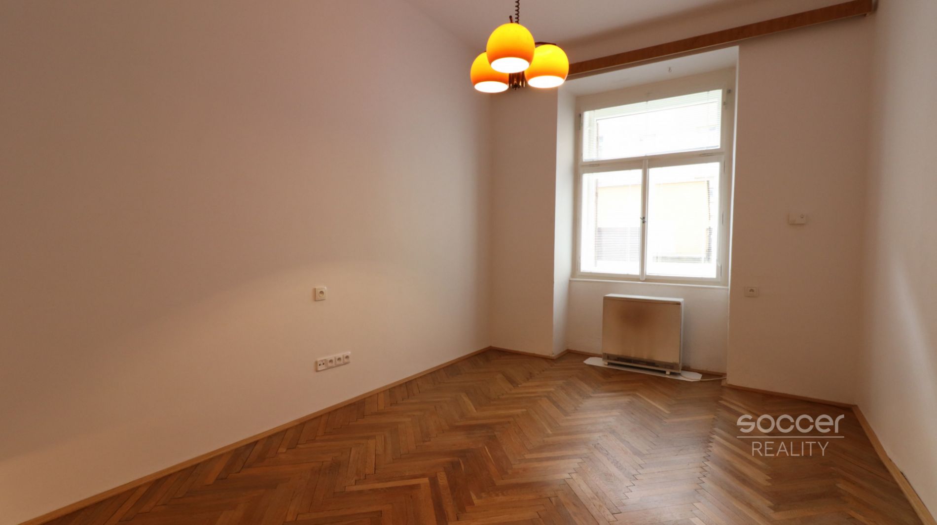 Pronájem hezkého bytu 1+1, 49 m2, Praha 3 - Vinohrady, Lucemburská, obrázek č. 1
