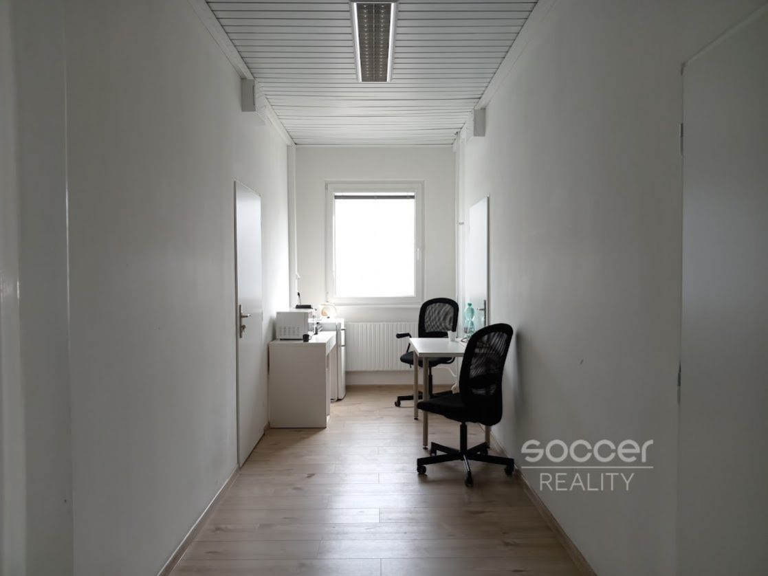 Pronájem nově zrekonstruované kanceláře, 15 m2, Praha 10 - Dolní Měcholupy, Ke Kablu, obrázek č. 3
