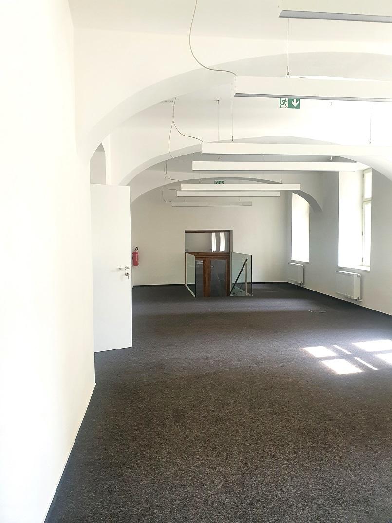 Pronájem komerčního prostoru, 110 m2, Praha 1  Nové Město. , obrázek č. 1