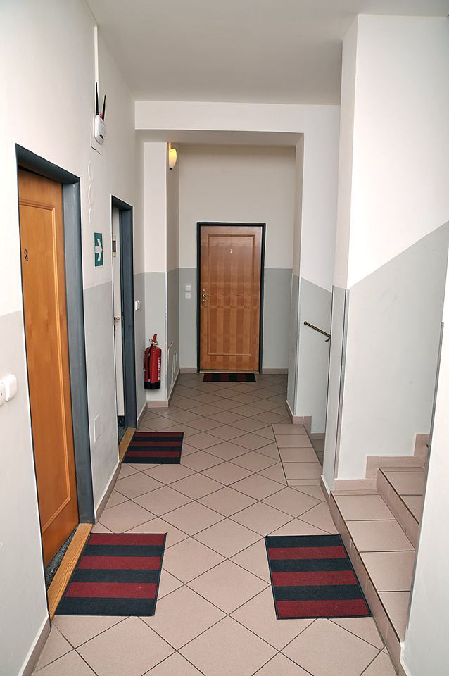 Pronájem bytu 2+kk, 45m2, Praha 5 - Smíchov, obrázek č. 3
