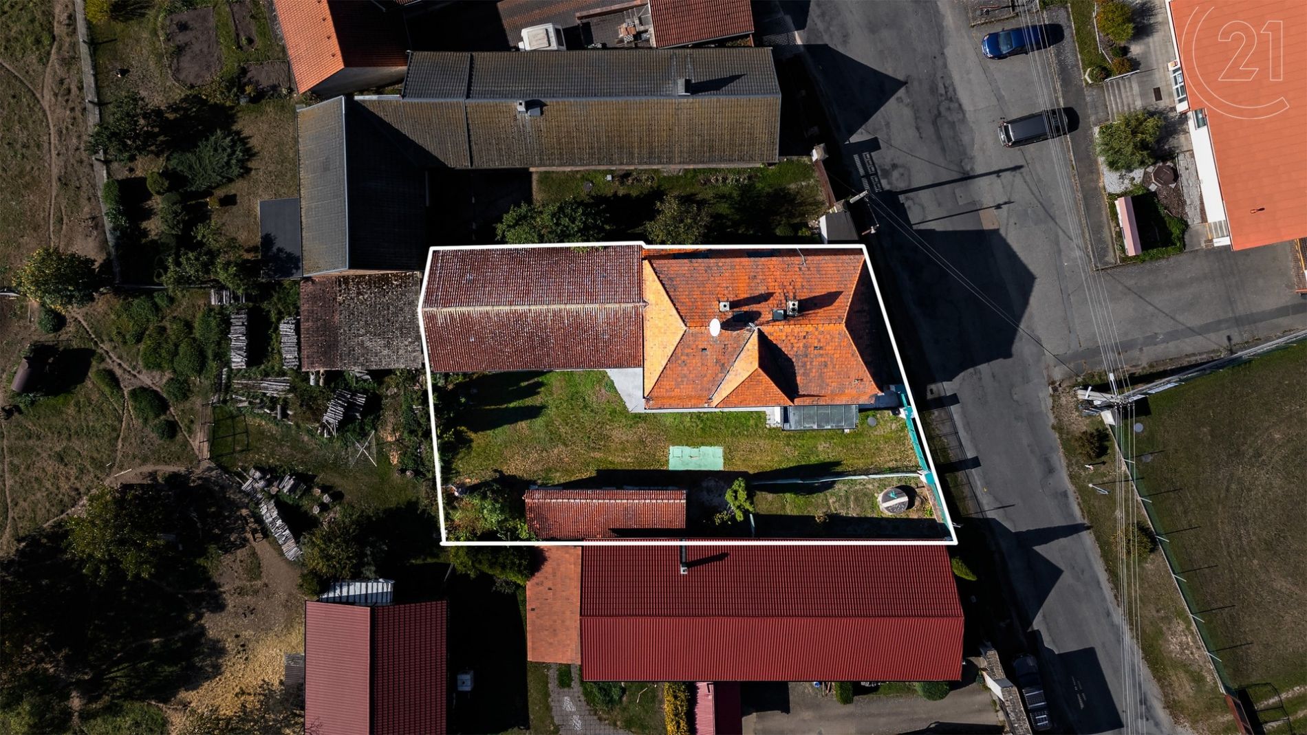 Prodej rodinného domu 191 m2, pozemek 616 m2, Dolany, okres Plzeň-sever, obrázek č. 1