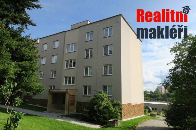 Prodej bytu 3+1 s lodžií, Plzeň - Skvrňany, ul. Waltrova