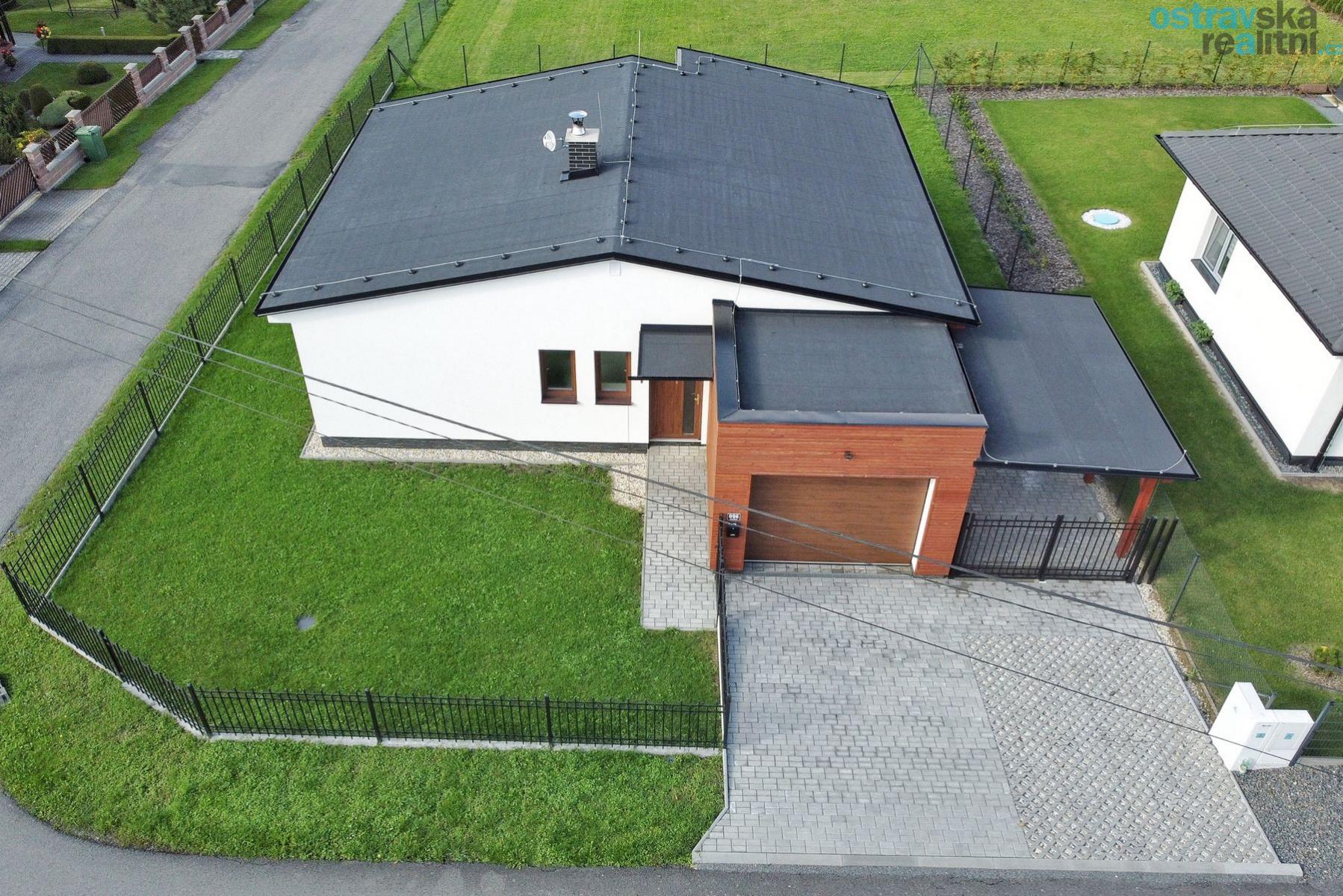 Prodej, dům 4+kk s garáží, Kozlovice, 105m2, zahrada 426m2