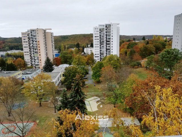 Prodej bytu 2+kk v OV s balkonem a komorou, Praha 4 - Krč