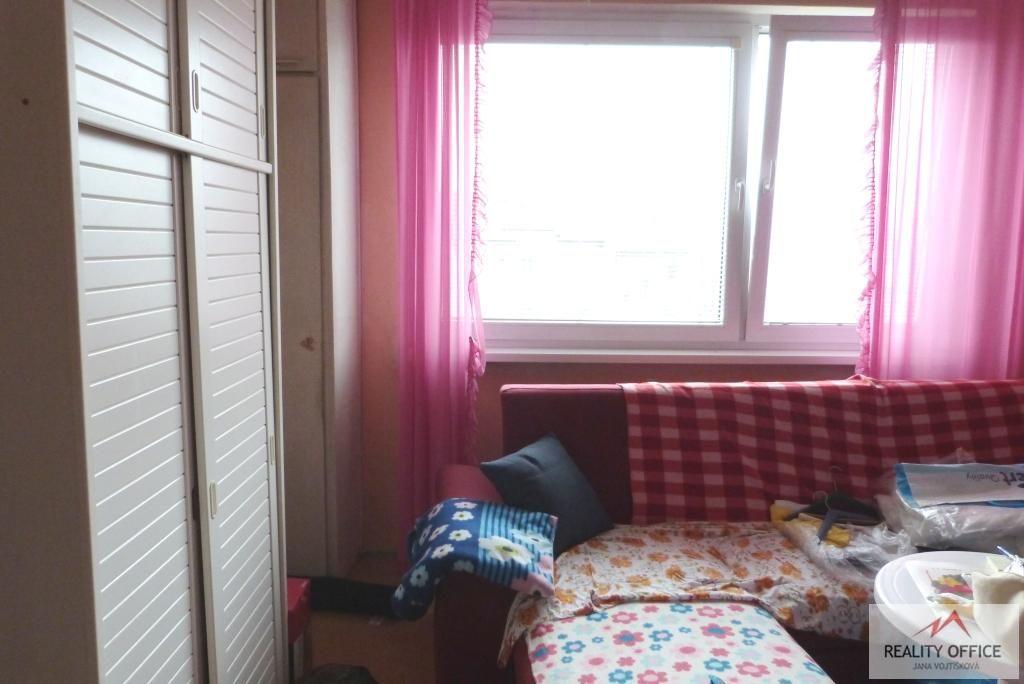 Slunný byt 1+1 s lodžií v Děčíně II - Nové Město, obrázek č. 3