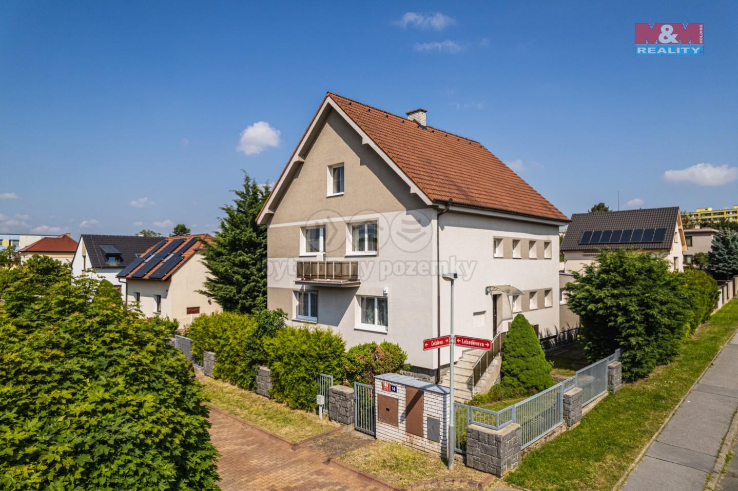 Prodej rodinného domu, 279 m, Praha, ul. Lebeděvova, obrázek č. 1