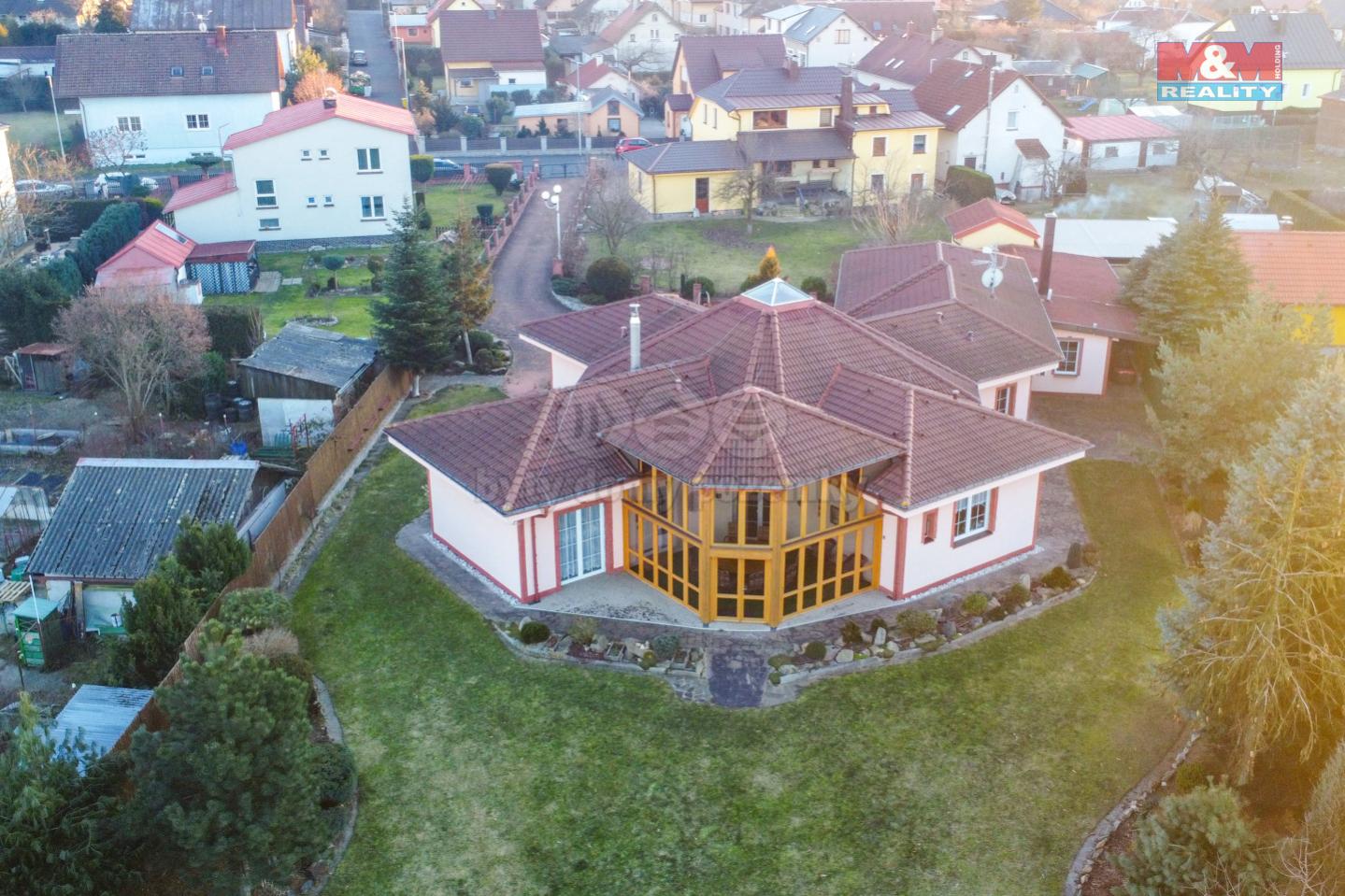 Prodej rodinného domu v Chodové Plané, ul. Slovany, obrázek č. 1