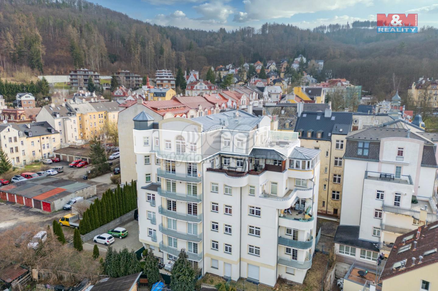 Prodej bytu 4+kk s terasou, Karlovy Vary, obrázek č. 1
