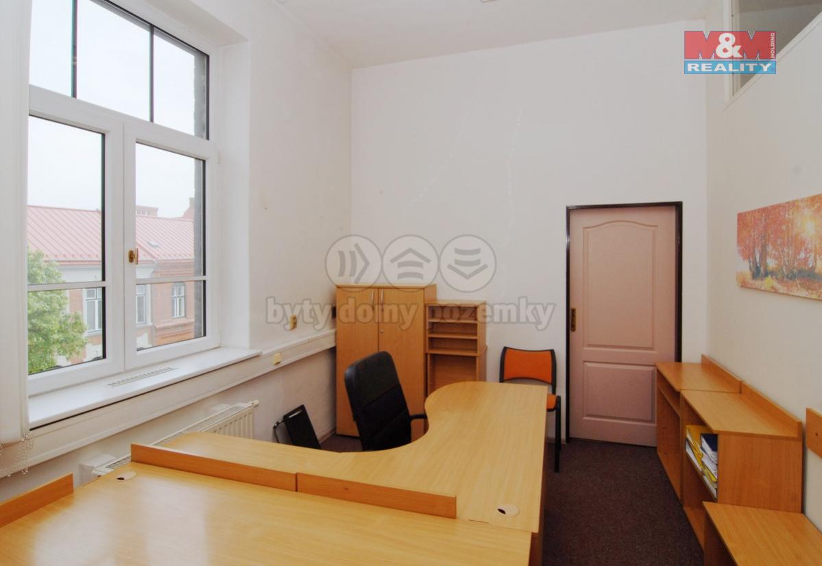 Pronájem vybavené kanceláře, 18 m, Ostrava, ul. 1.máje, obrázek č. 1
